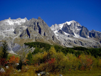 Mont Blanc mountain chain in Autumn