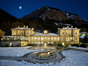 Thermal spa winter